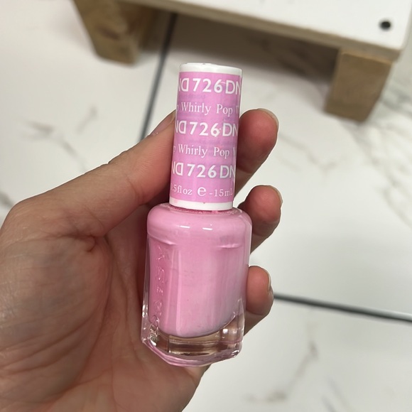 New regular polish for sale - Picture 7 of 8